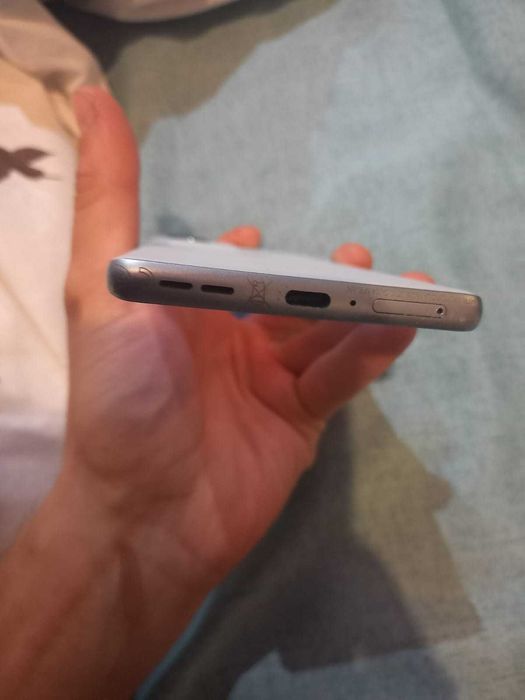 Vând telefon urgent