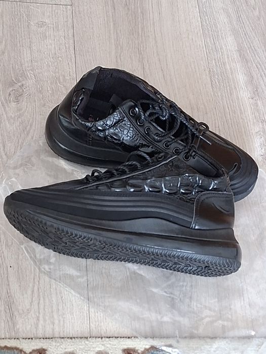 Кроссовки мужские