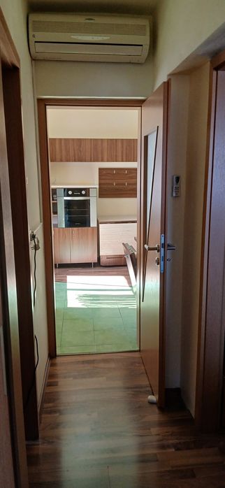 Închiriez apartament în Racadau