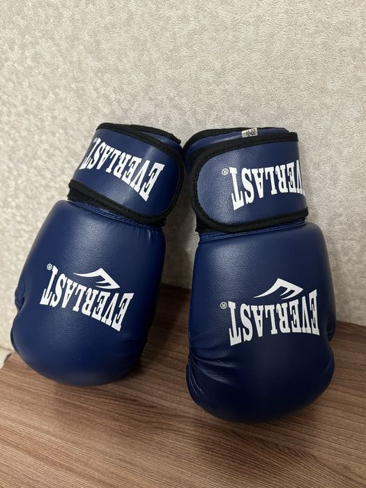 Продам бокскрскмй набор