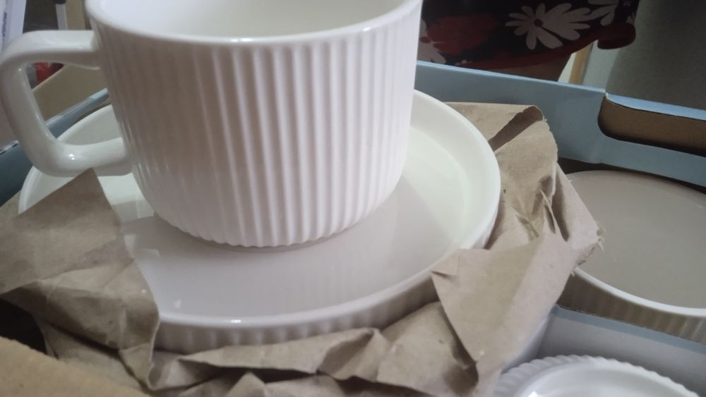 Продам посуду на 6 персон