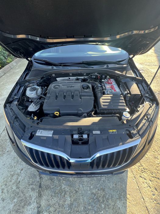 SKODA Octavia 2019 — imagine 5