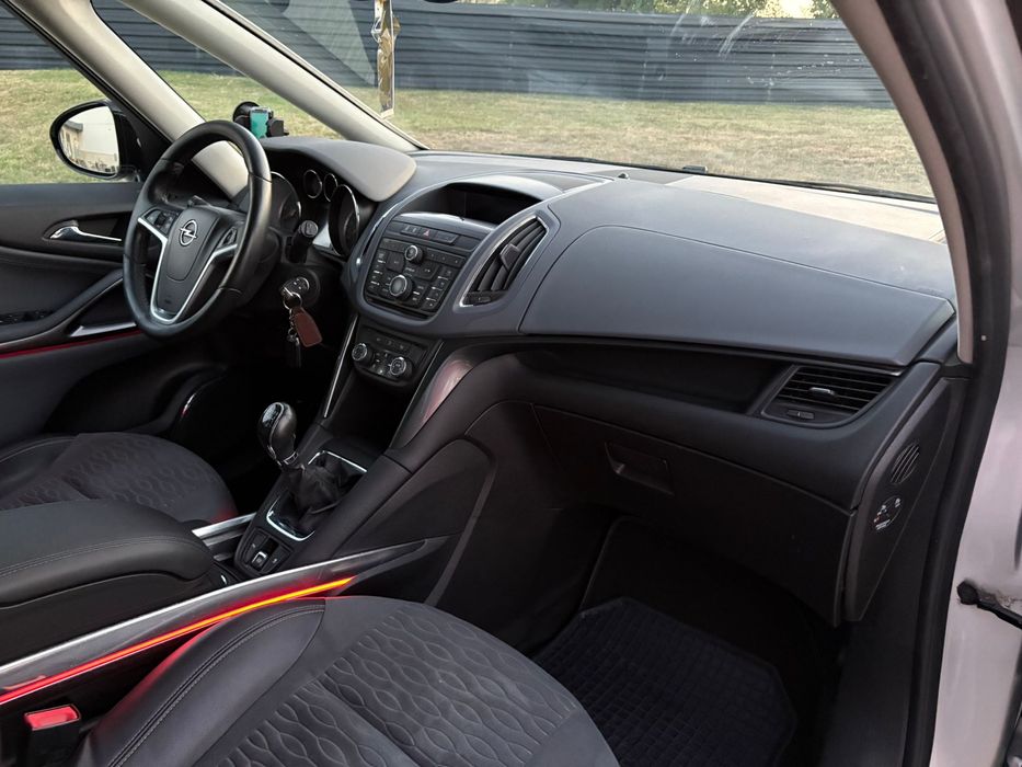Opel zafira 2.0 CDTI 7 Locuri Distributie noua