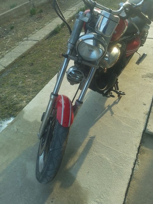 Se vinde motocicleta Yamaha virago 538 cm