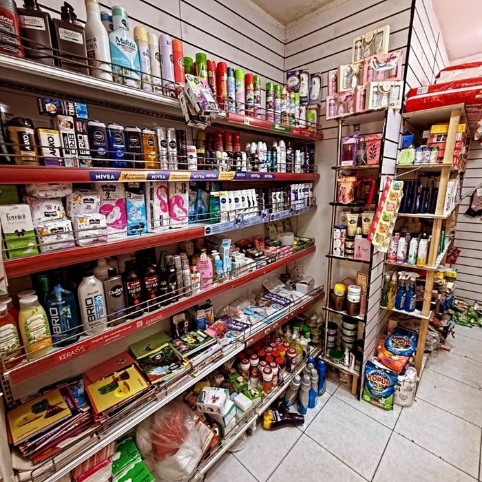 Srochna ishlab turgan dukon tayyor biznesi sotiladi