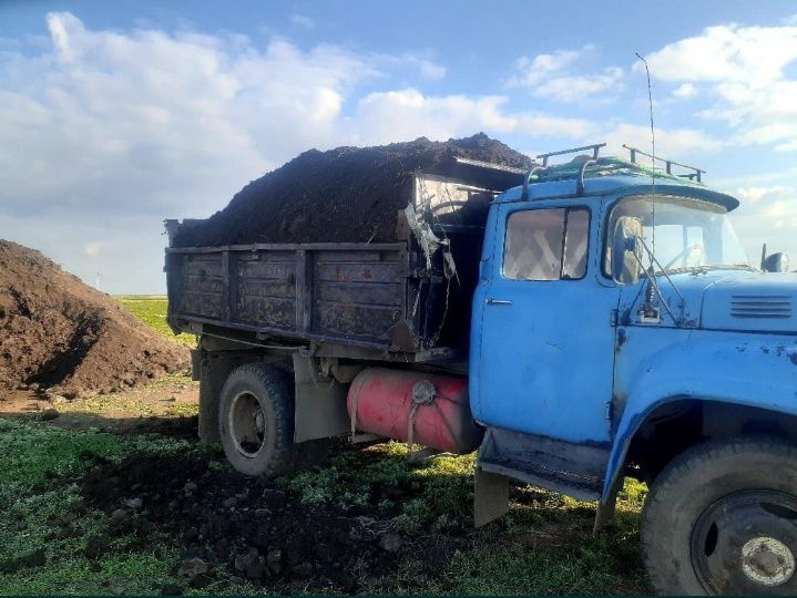 Продам перегной зил 130