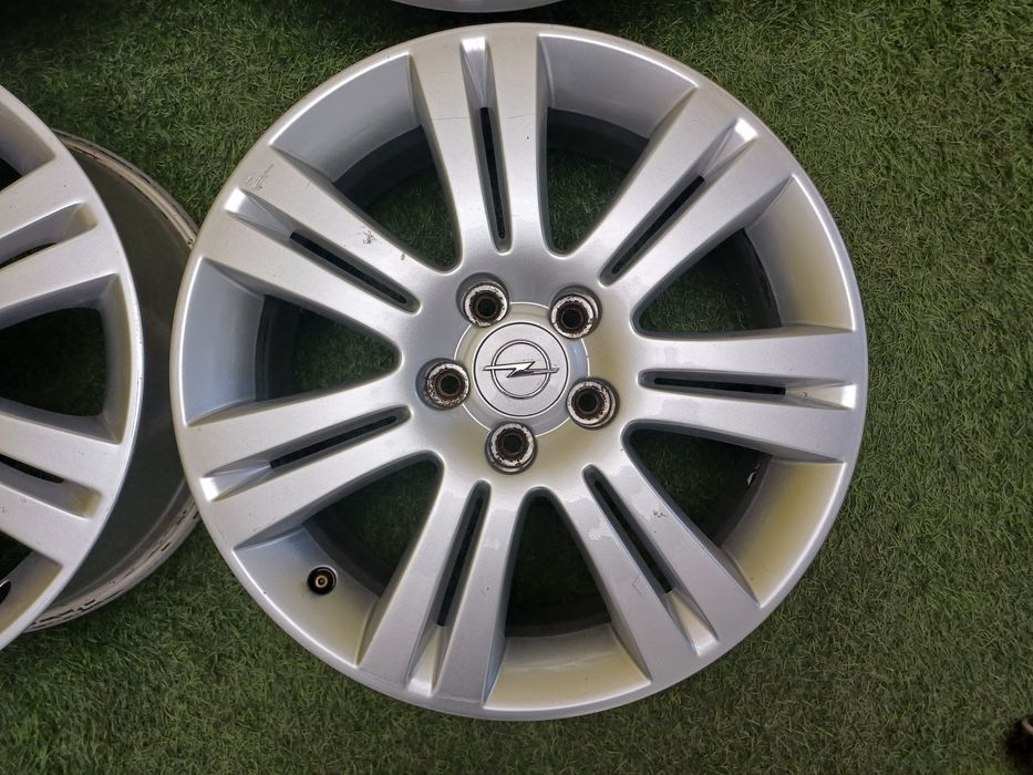 Диски R17 5x110 на Opel и другие.