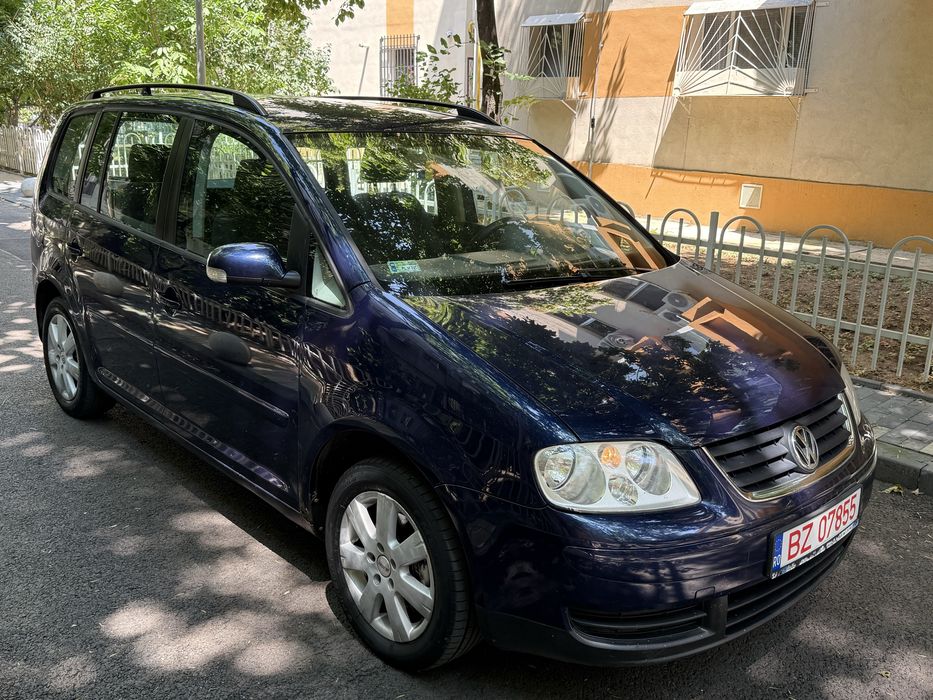 VOLKSWAGEN Touran 2004 — imagine 4