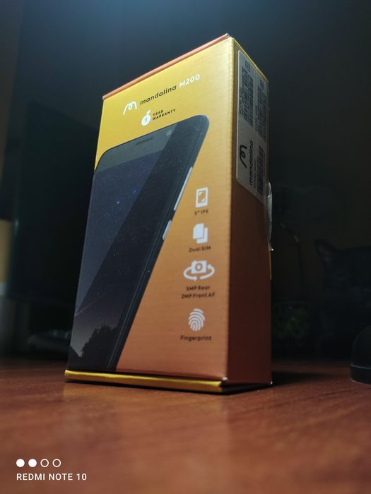 Смартфон Mandalina M200