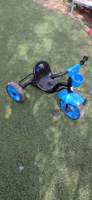 Продам трёхколёсный велосипед