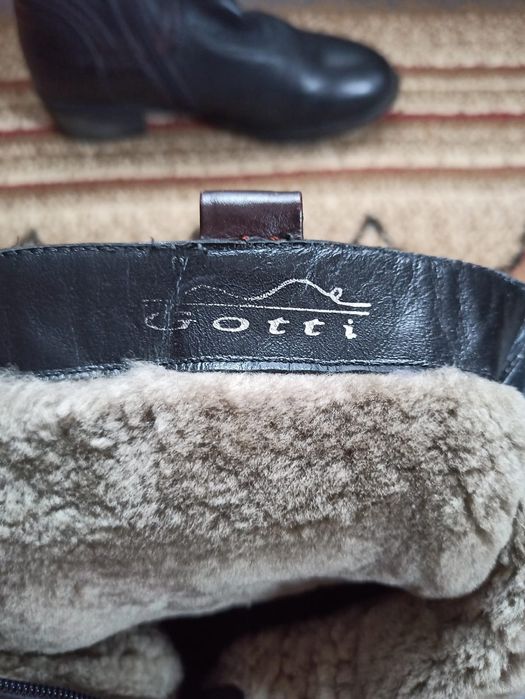 Зимние полусапожки  женские б/у Турция