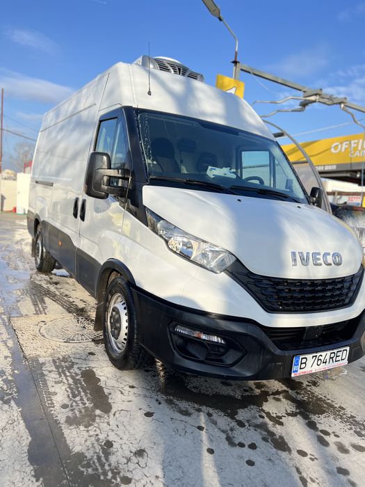 Minim 1 luna!!!!! Inchiriez Duba frigorifica +- congelat sarcina utila 1000kg. Minim 10 zile!
