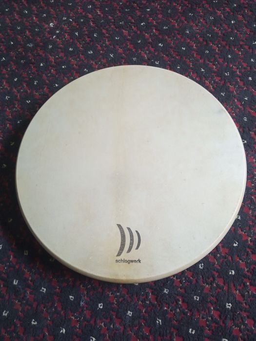 Dumbira (doyra) sotiladi