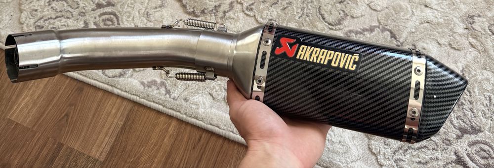 Toba Akrapovic re