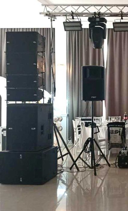Sistem sunet line array db technologies dva t12,, dva t8