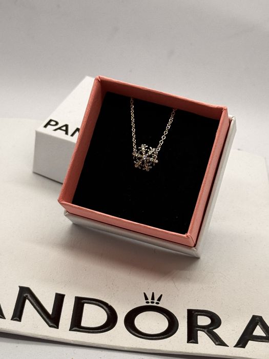 Pandora колие Пандора