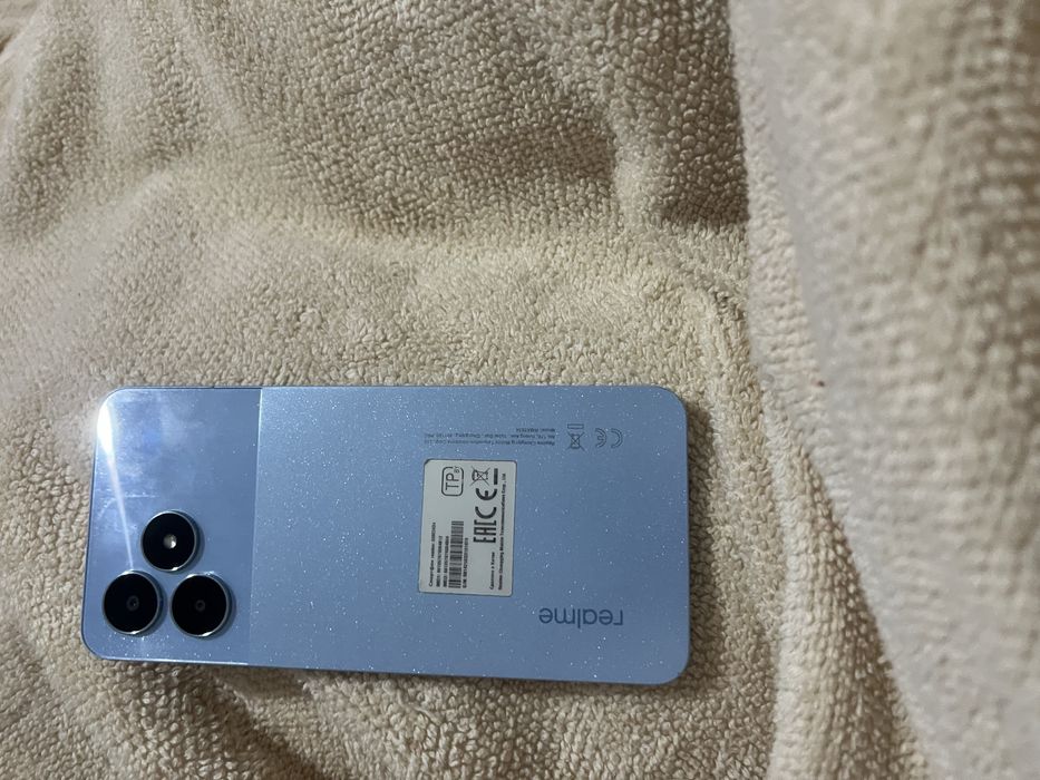 Телефон андроид Realme note 50