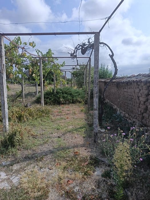 Продавам къща в село Гранит