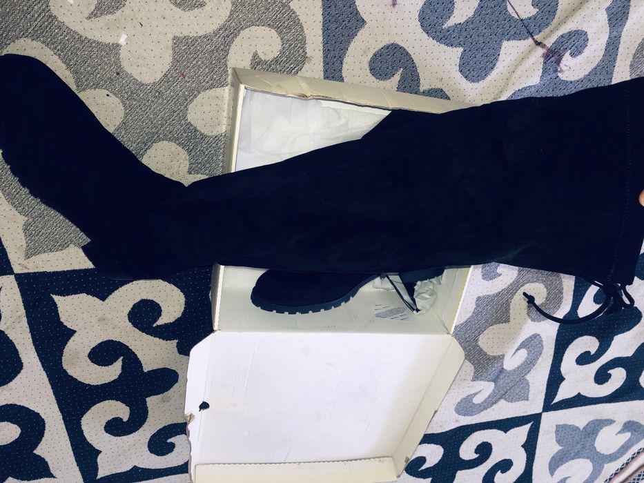 Ұзын етік әдемі