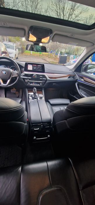 BMW 5 Series 2019 — imagine 4