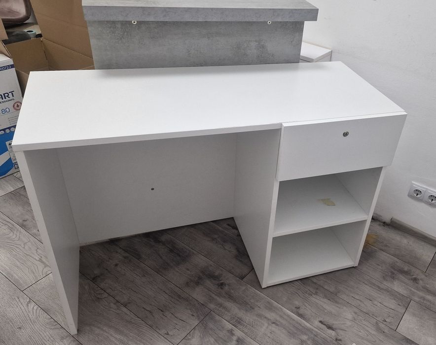 Mobilier recepție