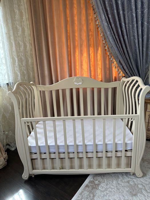 Продам Манеж детский