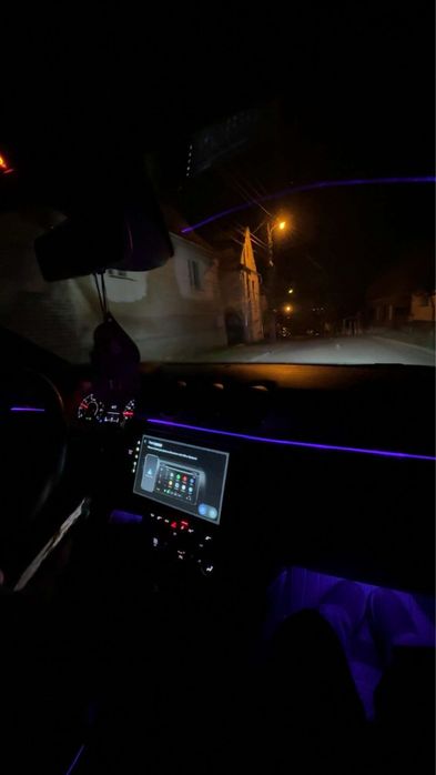 Vand navigatie dedicata Dacia duster 2018