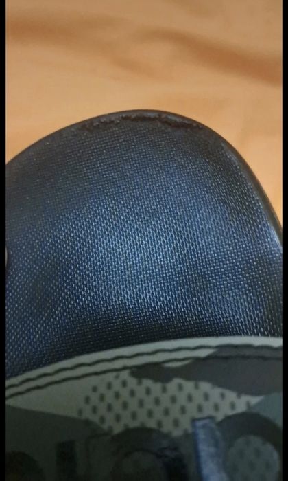 Slapi Adidas cu talpa memory