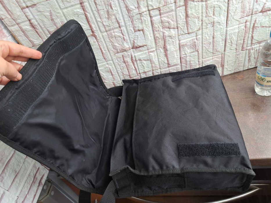 черна чанта Adidas,чанта за лаптоп,адидас