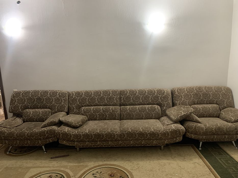 Продается диван,2 шкафа можно по отдельности