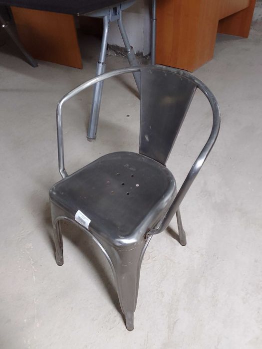 Стул черн/серый . Оборудование