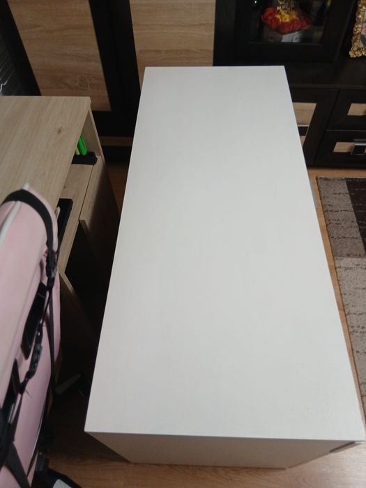 Comoda tv cu sertare alba