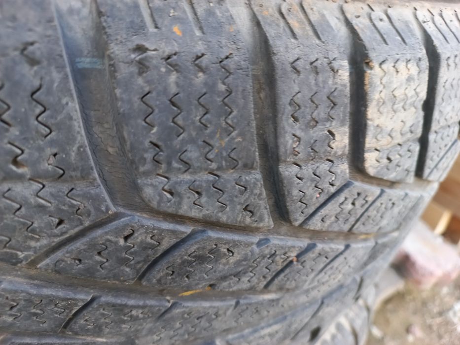 Колеса шина 225.60.r18