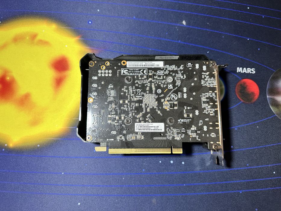 Placa video RTX 4060 8 GB VRAM