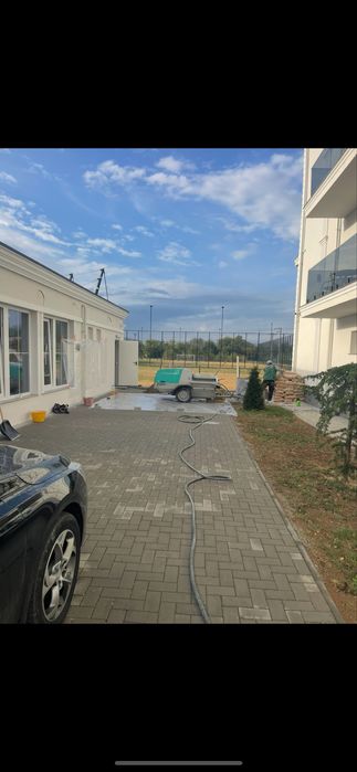 Tencuiala mecanizata clasica pe baza de nisip var si ciment