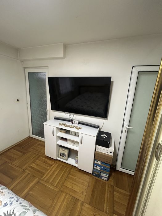 Apartament 2 camere,1 balcon,decomandat,bucatarie open space