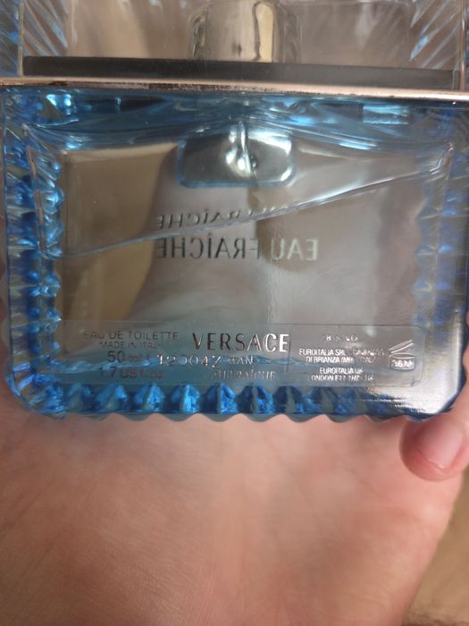 Продавам оригинални парфюми
