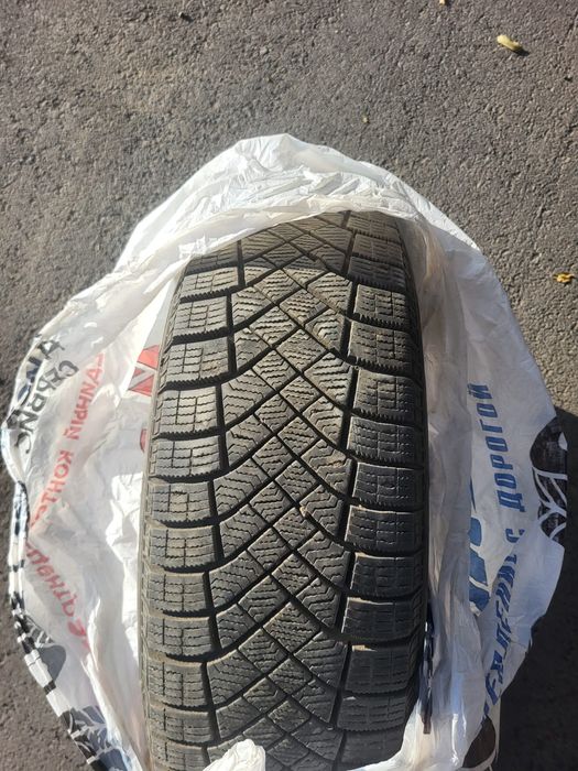 Продам зимние шины
