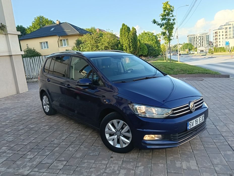 Volkswagen Touran 7 locuri AUTOMAT