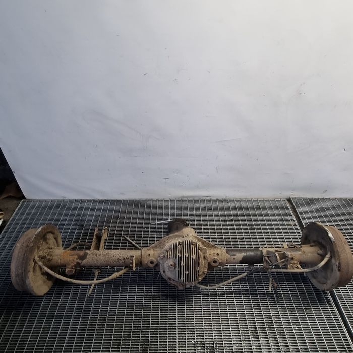 Punte Spate Completa Nissan Navara D40 Facelift 2.5 Diesel D40 2010 - 2015 Pick Up Truck 4 Usi (1615) 4x4 Garantie
