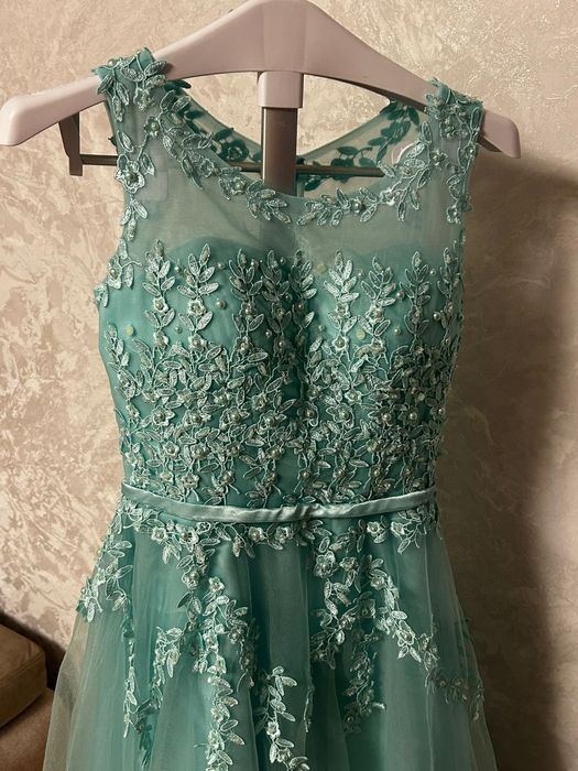 Продам вечернее платье