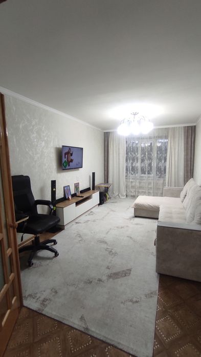 Продам 3-х комнатную квартиру