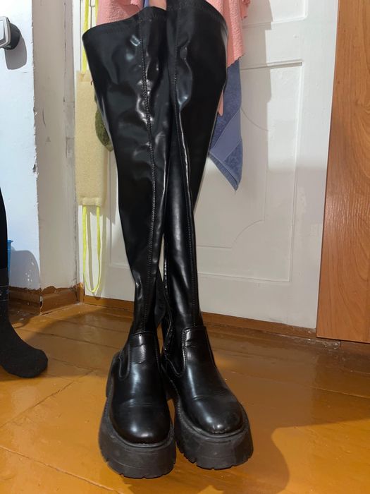 Черные ботфорты 35-го размера