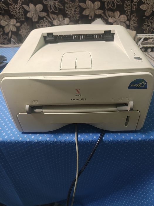 Принтер Phaser 3121