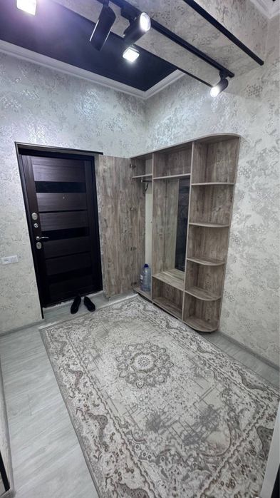 Сдается 1х комнатная квартира на 2 этаже Крытый рынок 250$