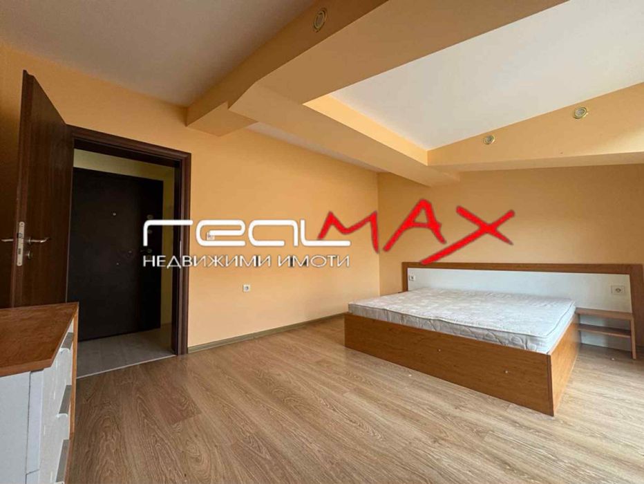 Дава се под наем Тристаен апартамент в Казанлък - 123 кв.м за 306 € - Снимка #7