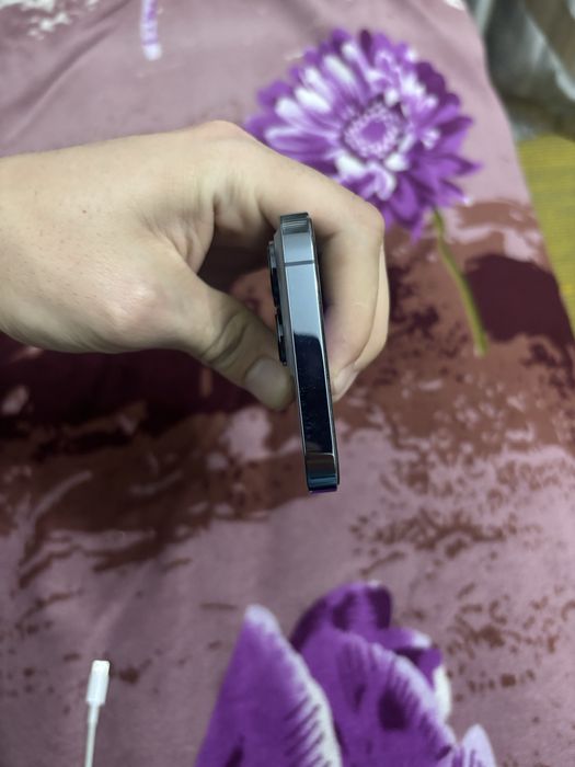 Айфон 13 про без ремонта