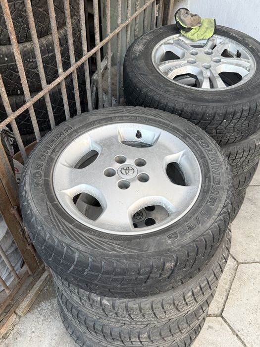 Продам диски с резиной
