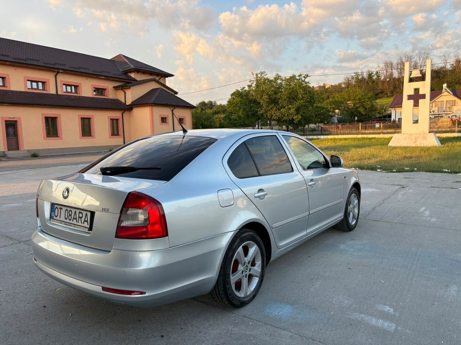 SKODA Octavia 2013 — imagine 4