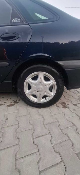 Renault laguna 1999 1.6 16valve